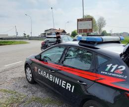 Rapinato dal branco per 3 euro